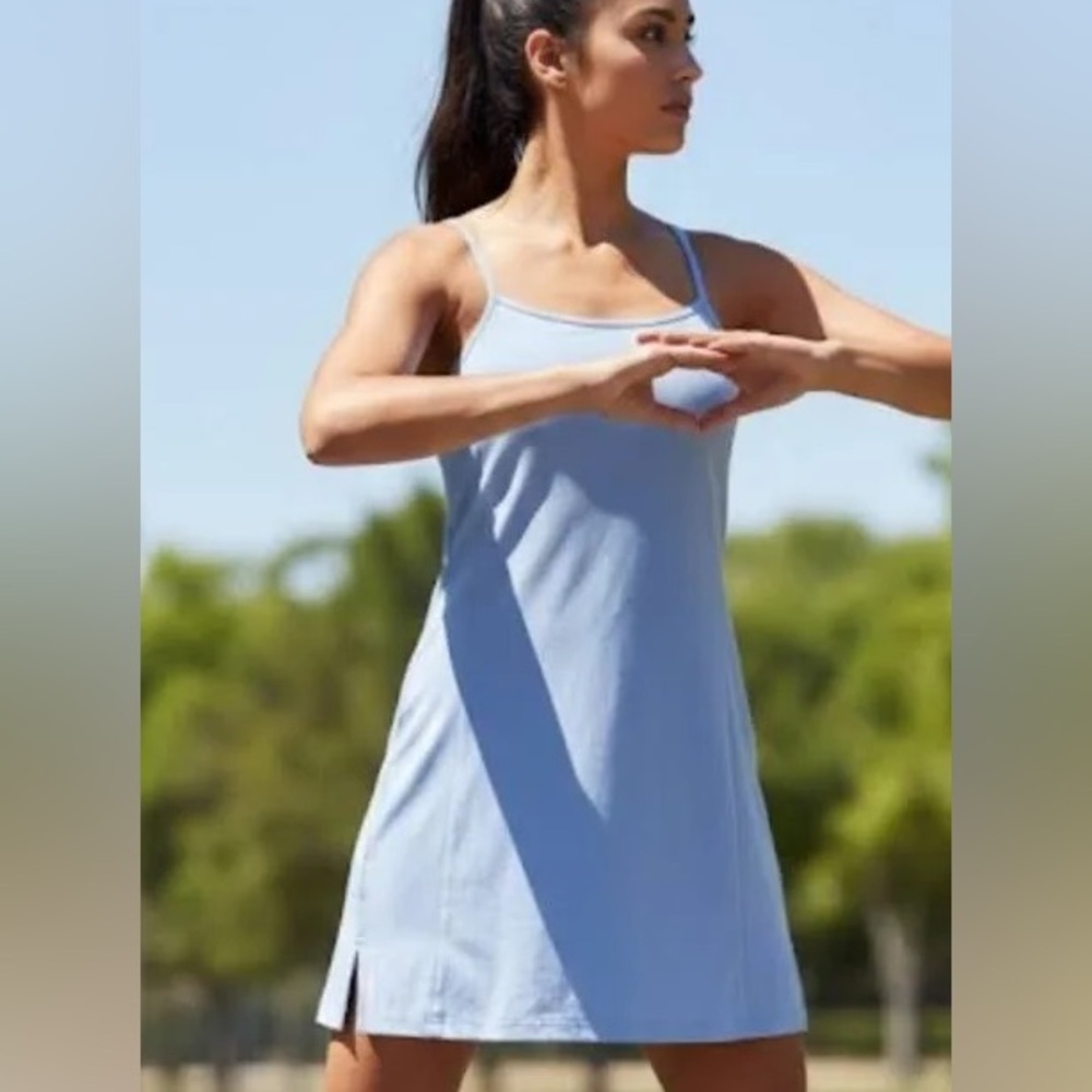 Old Navy Active Powersoft Top in Light Blue
